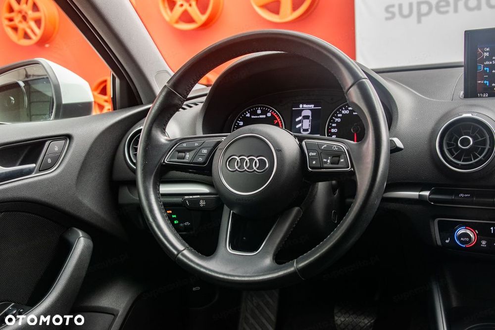 Audi A3 Limousine 35 TFSI mHEV S Line S tronic - 19