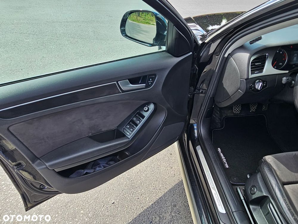 Audi A4 Avant 2.0 TFSI quattro Ambiente - 25