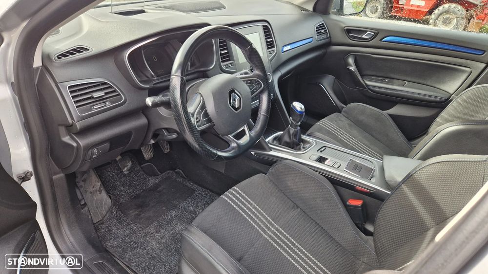 Renault Mégane 1.6 dCi GT Line - 8