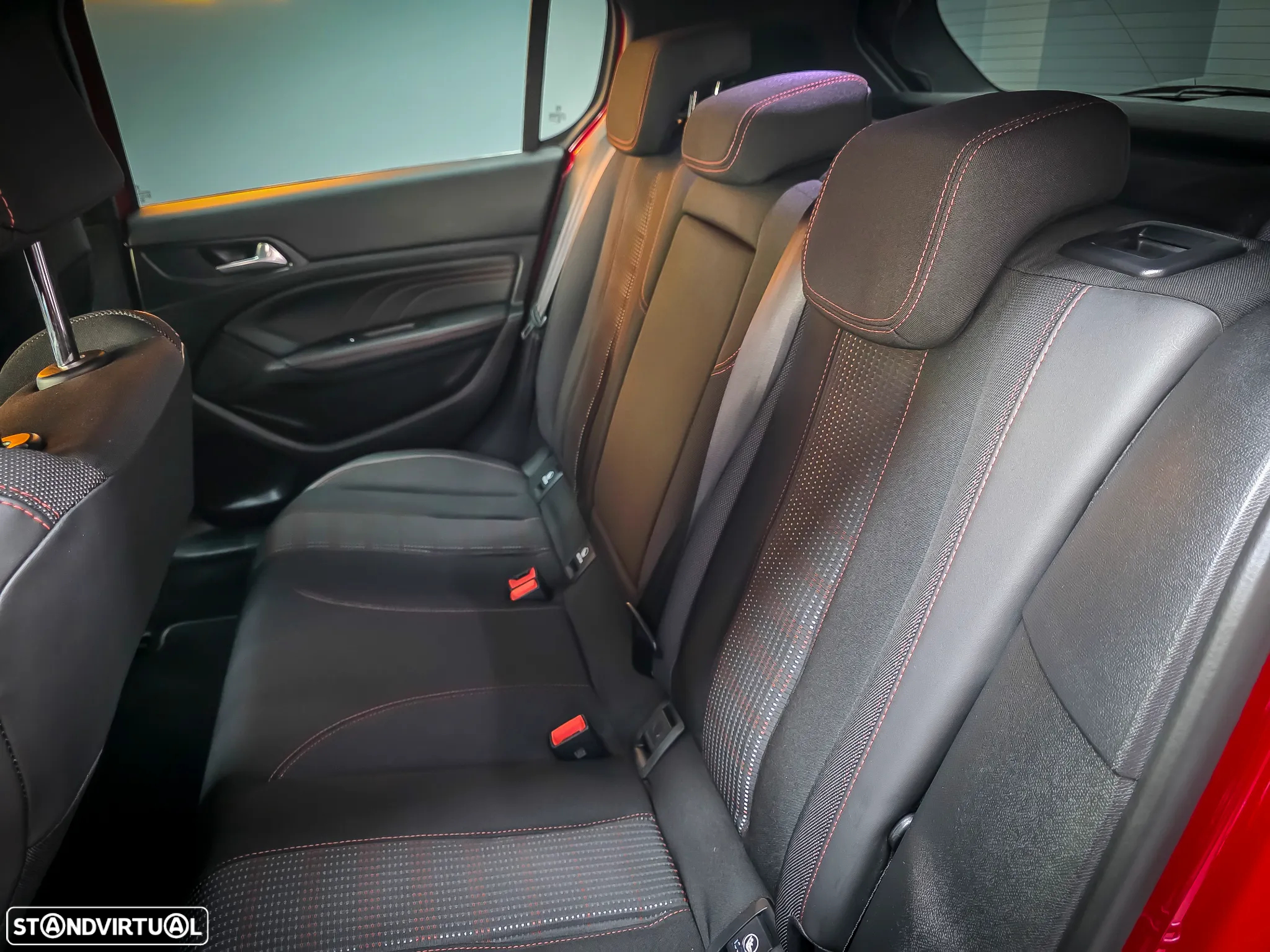 Peugeot 308 1.5 BlueHDi GT Line - 43