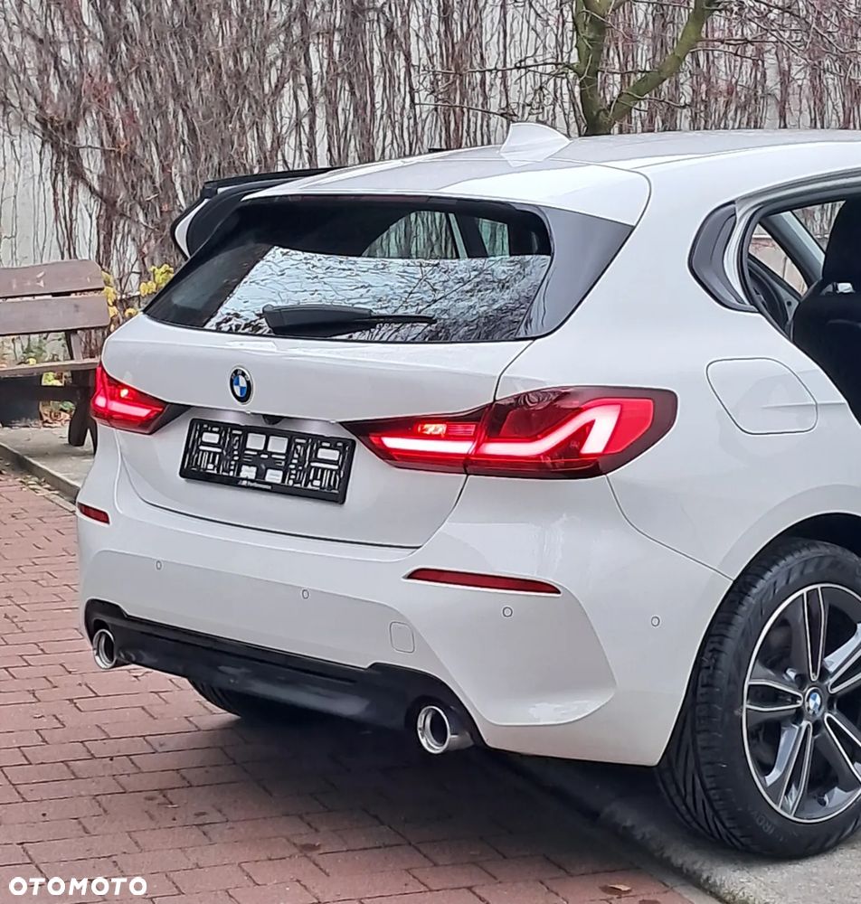 BMW Seria 1 118d ColorVision Edition sport - 27