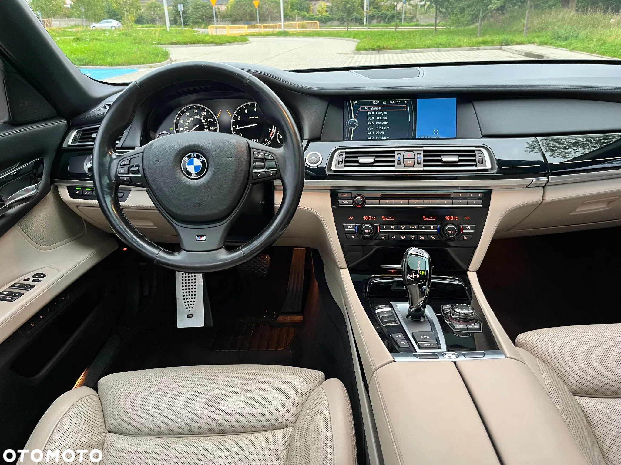 BMW Seria 7 760Li - 18