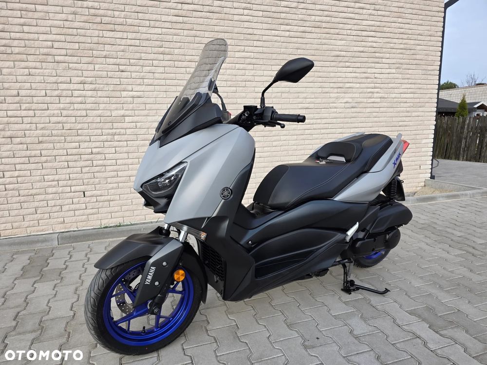 Yamaha X-max - 3