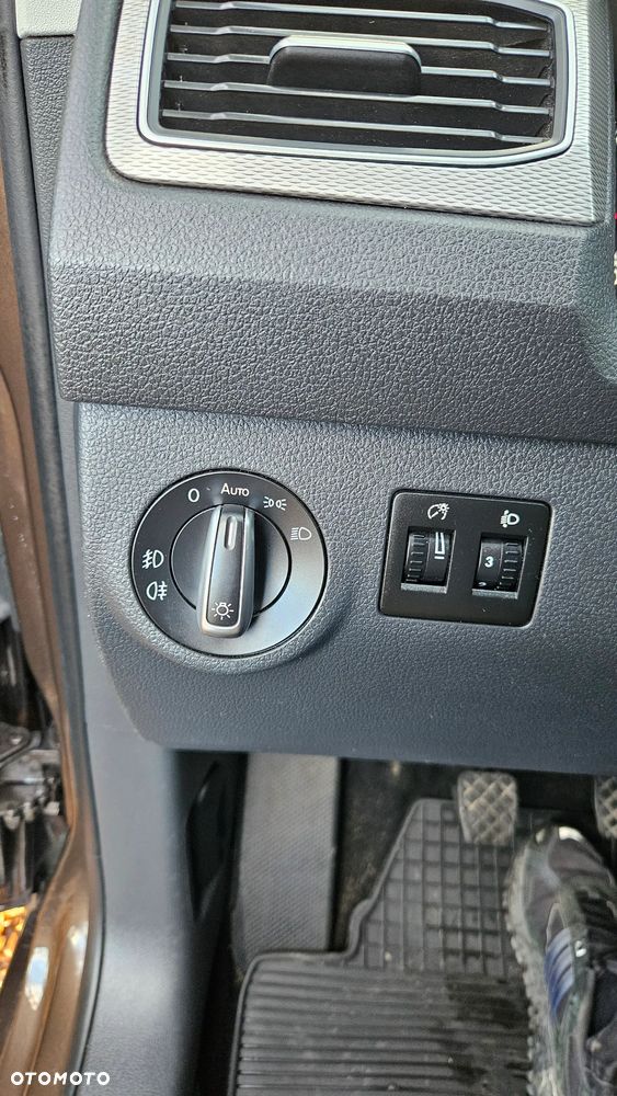 Volkswagen Caddy Maxi 2.0 TDI Highline - 18