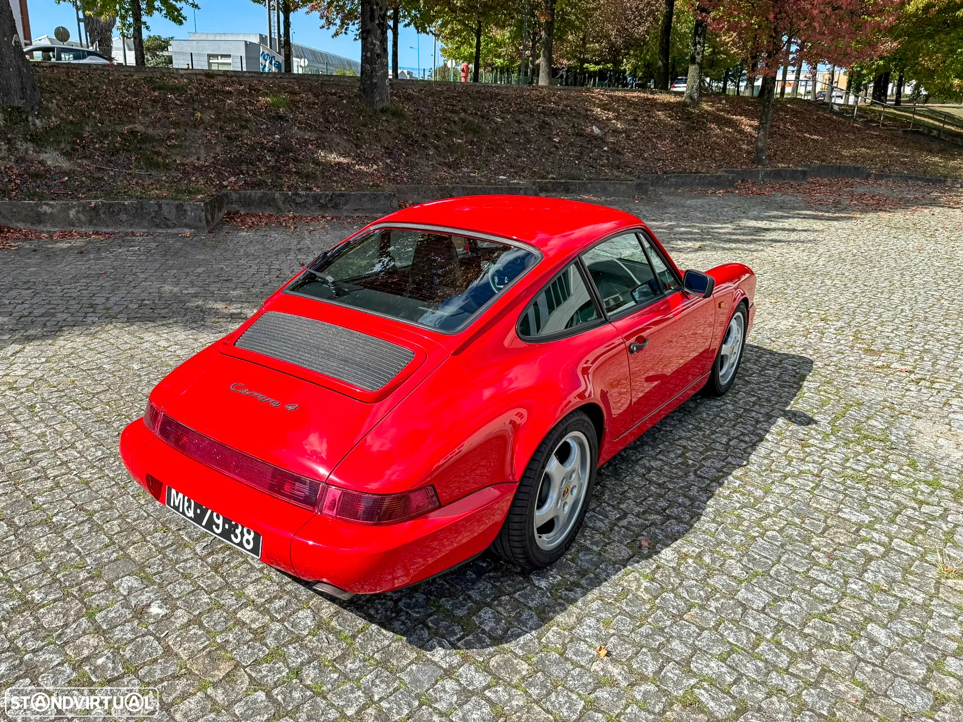 Porsche 911 (964) Coupé 3.6 Carrera 4 - 10