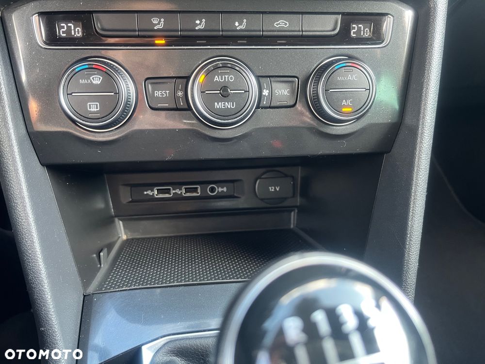 Volkswagen Tiguan - 20