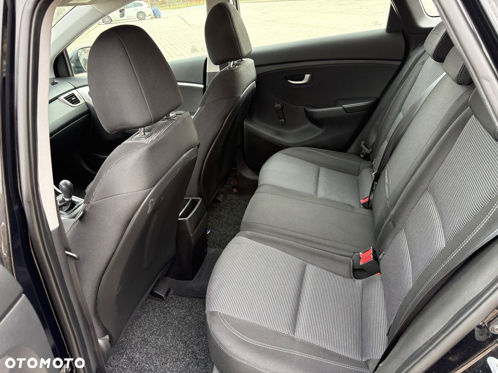 Hyundai i30 1.4 Classic - 11
