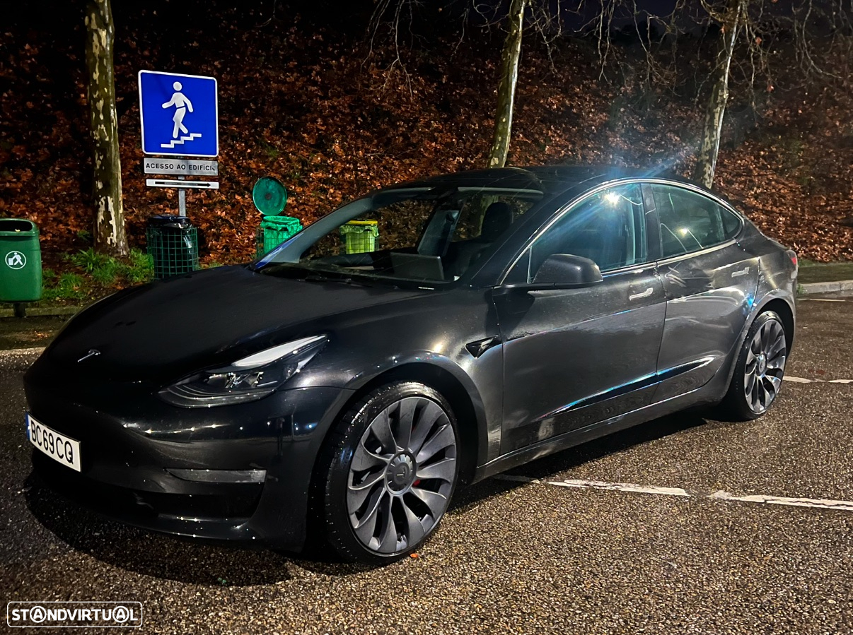 Tesla Model 3 Performance Tração Integral - 3