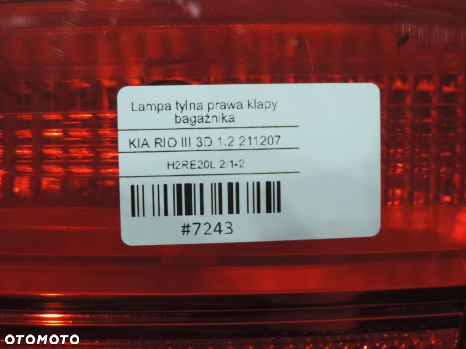 LAMPA PRAWA TYŁ KLAPY KIA RIO III 3D - 10