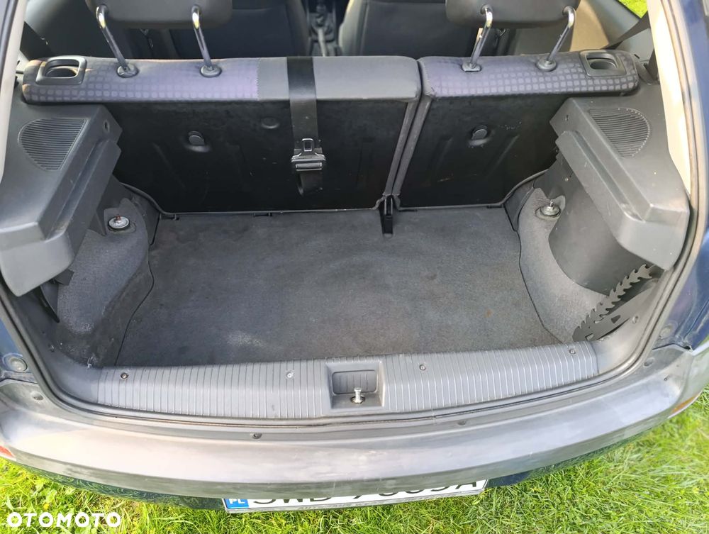 Opel Corsa 1.2 16V Comfort - 10