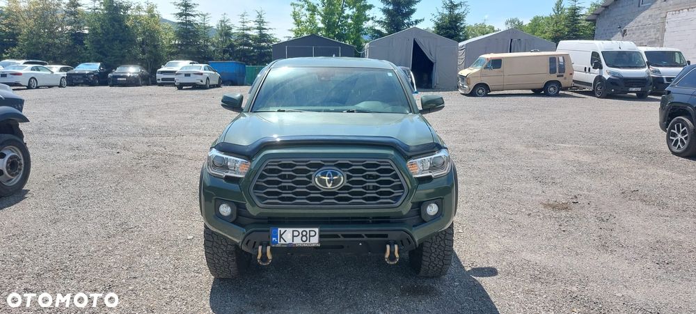 Toyota Tacoma - 6