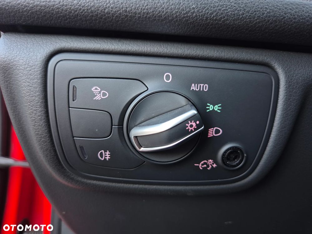 Audi A6 Avant 3.0 TDI Quattro S tronic - 32