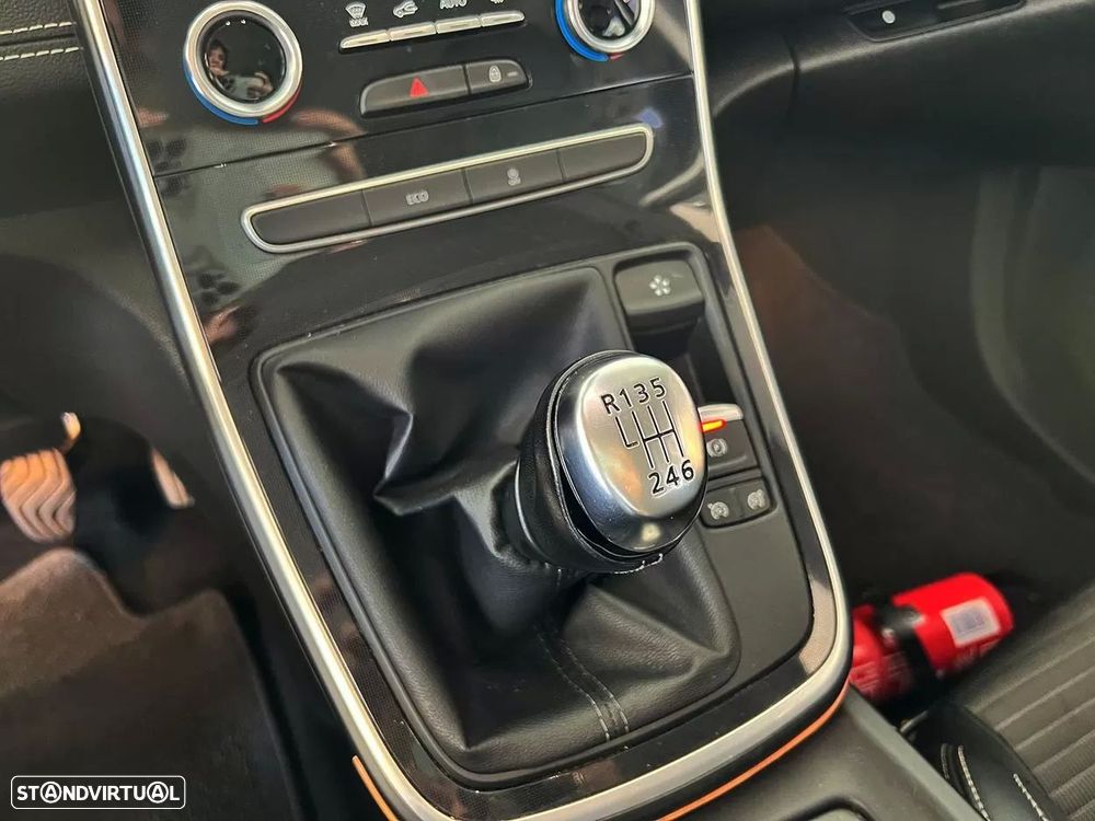 Renault Grand Scénic 1.5 dCi Bose Edition SS - 14