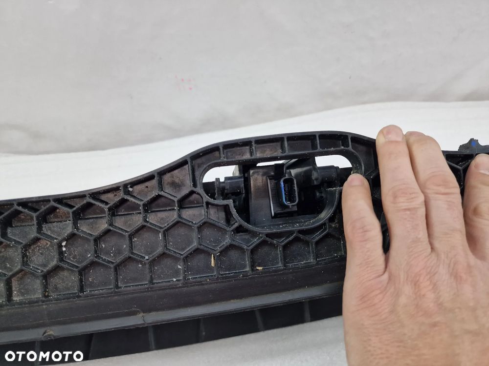 NISSAN QASHQAI J12 III 21- ŻALUZJA / KIEROWNICA POWIETRZA , NR 214216UA0A , NR AUKCJI ŻAL11 - 10