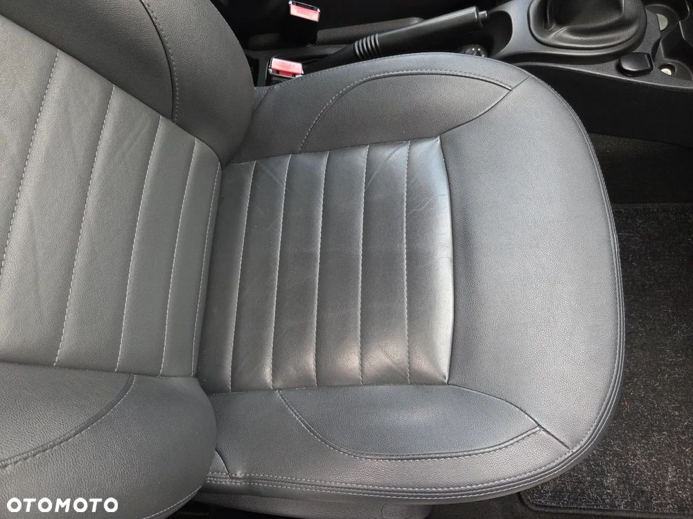 Dacia Duster 1.2 TCe Laureate - 15