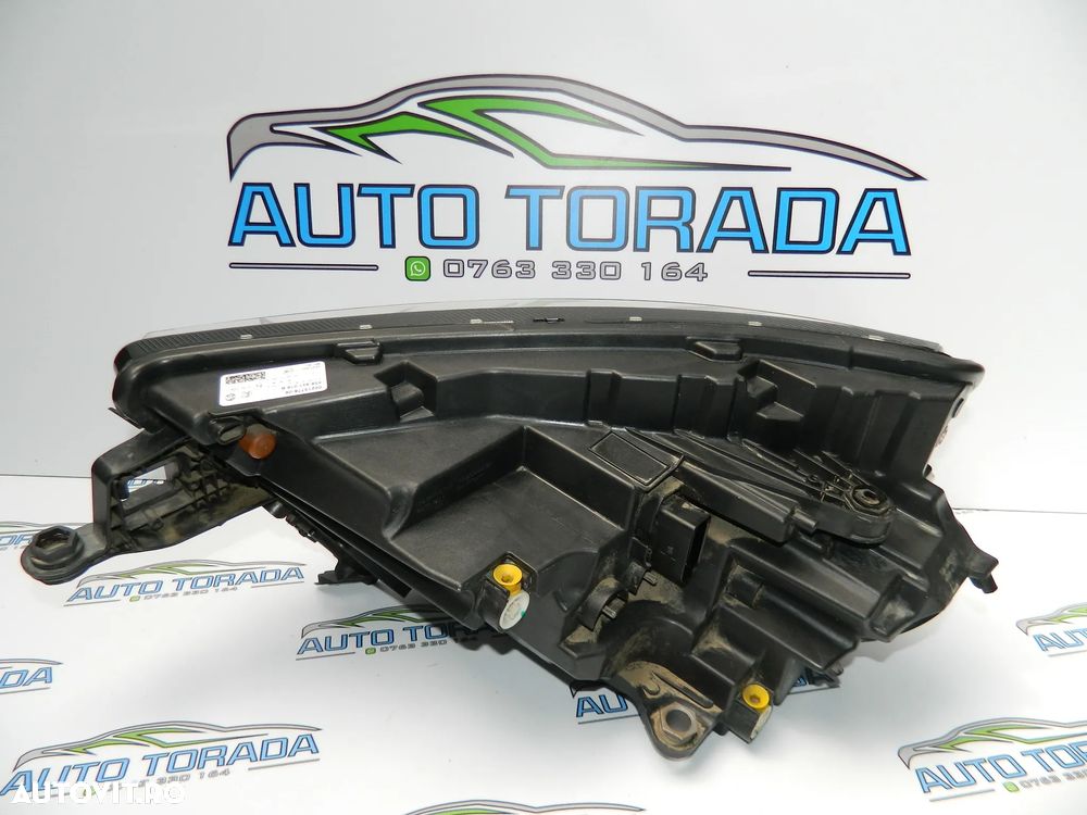 Far dreapta Full LED Skoda Kamiq model 2019-2023 cod 658941016B - 6