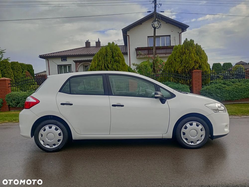 Toyota Auris 1.33 Dual-VVT-i Life - 13