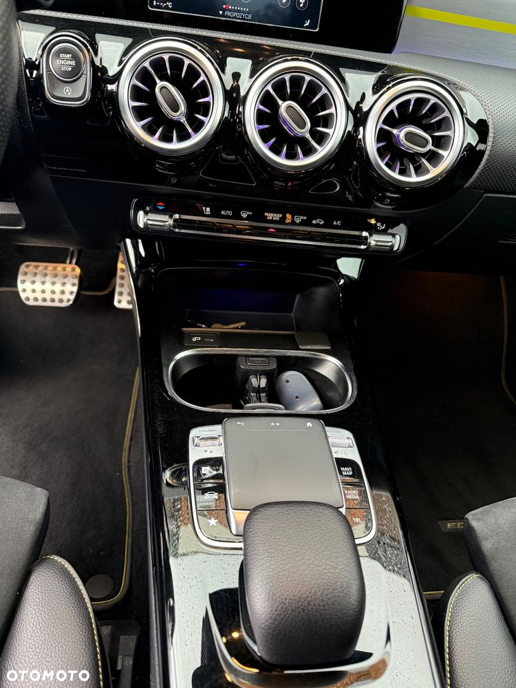 Mercedes-Benz Klasa A 200 d Edycja specjalna 8G-DCT - 16