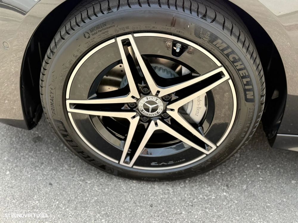 Mercedes-Benz C 300 de AMG Line - 19