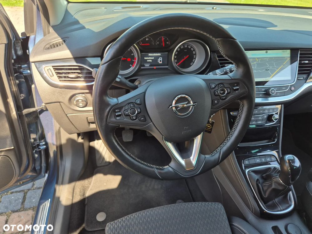 Opel Astra 1.4 Business - 22