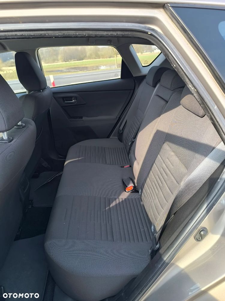Toyota Auris 1.6 D-4D Design Edition - 13