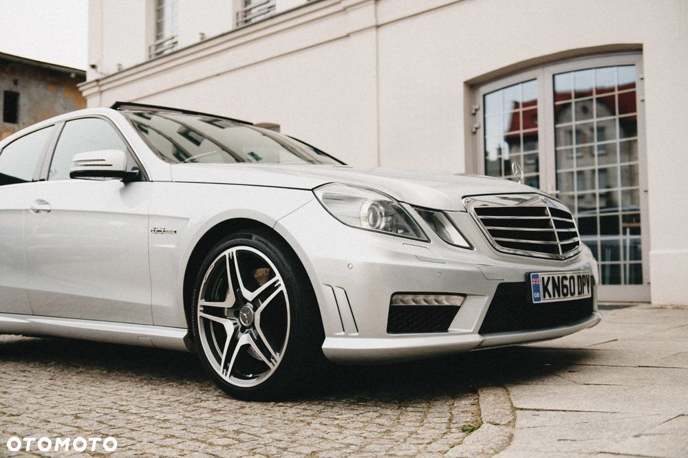 Mercedes-Benz Klasa E 63 AMG AMG Speedshift 7G-MCT - 34