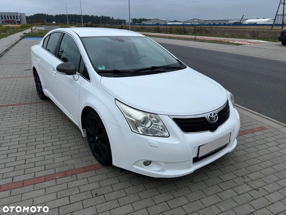 Toyota Avensis 2.2 D-4D Premium - 32