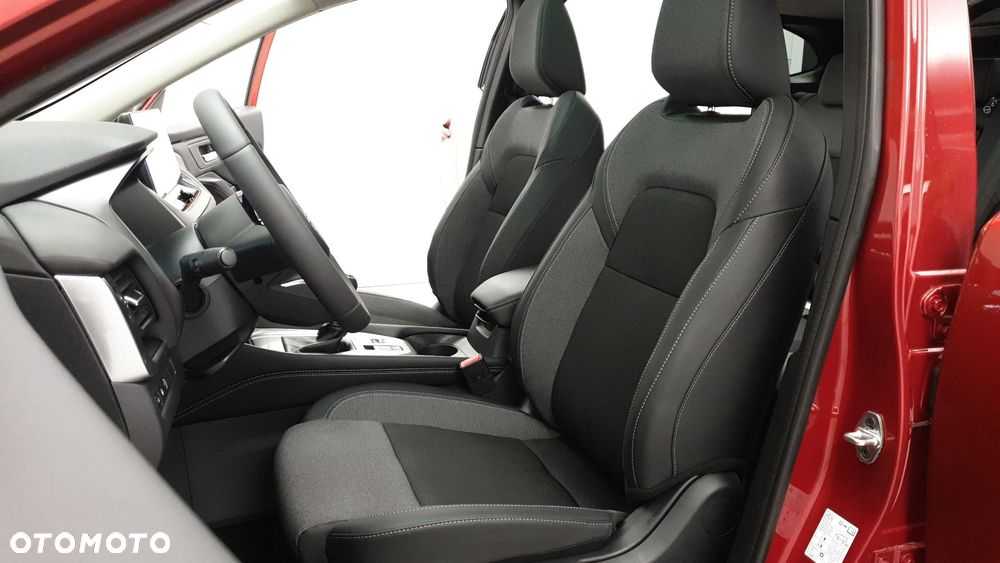 Nissan Qashqai 1.3 DIG-T mHEV N-Connecta Xtronic - 23
