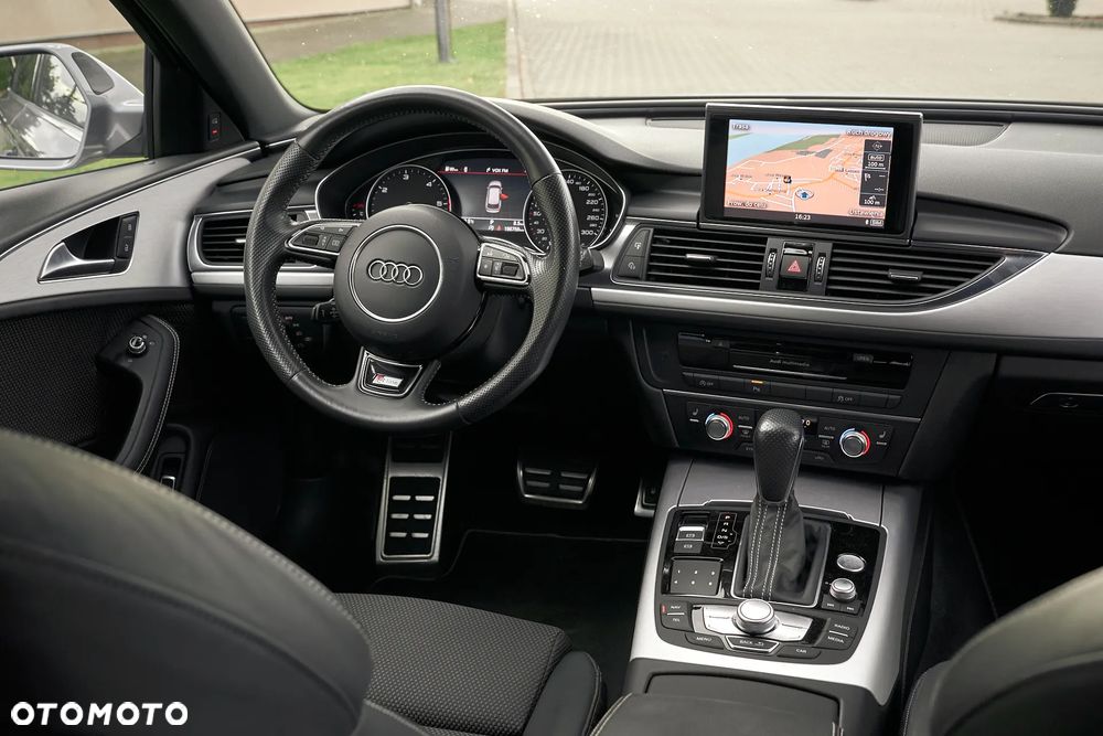 Audi A6 Avant 2.0 TDI Ultra S tronic - 29