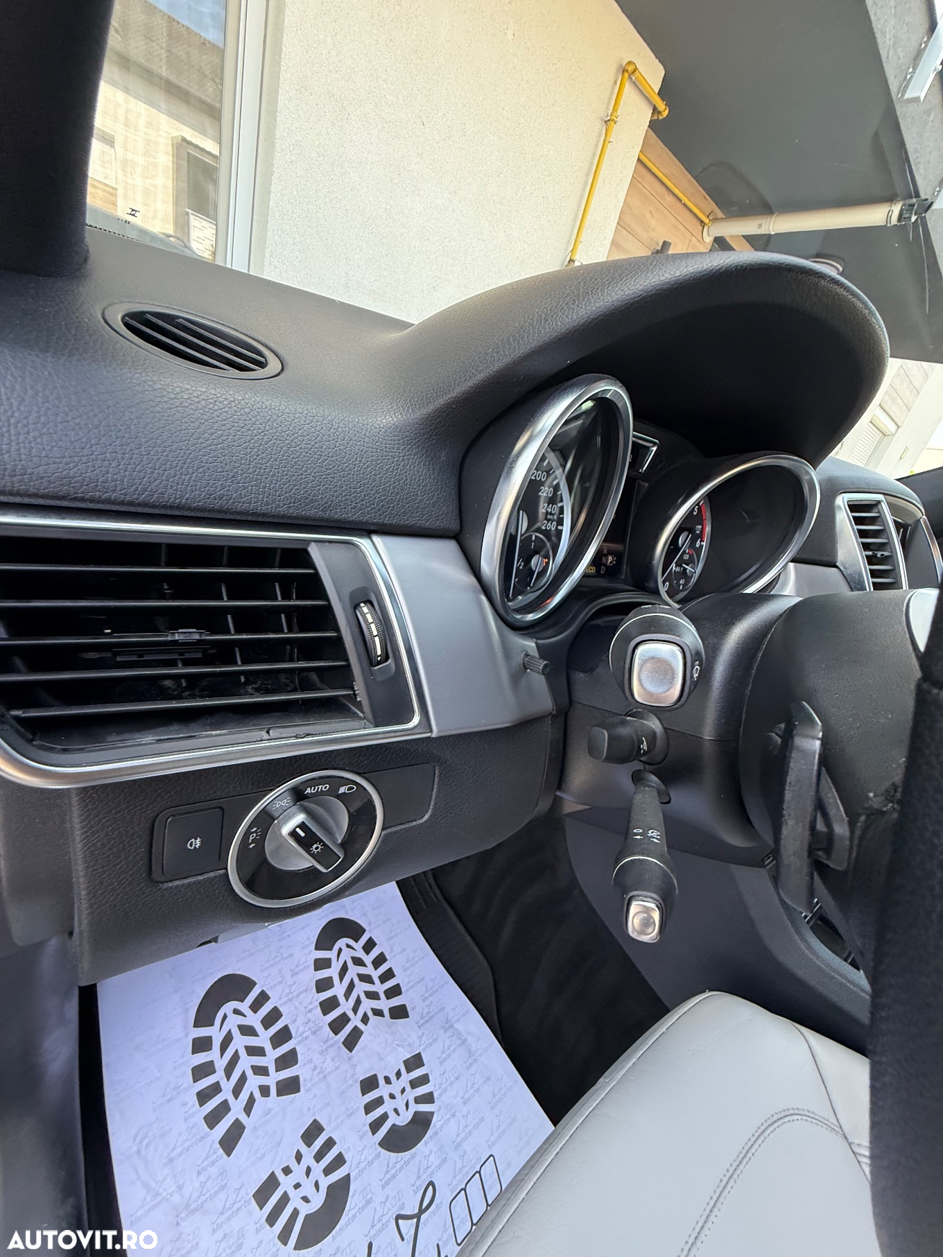 Mercedes-Benz ML 350 BlueTEC 4MATIC 7G-TRONIC Edition 1 - 12