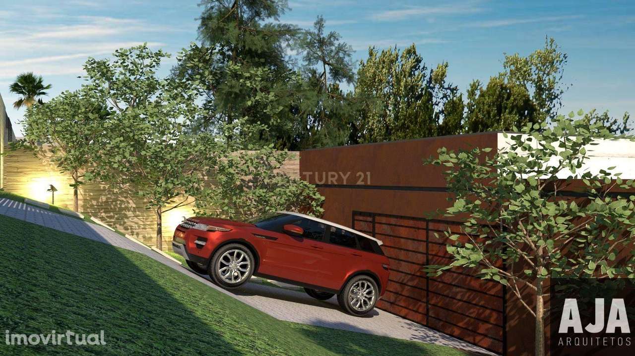 Fantástico Terreno - junto ao CONTINENTE, Bragança - Grande imagem: 3/19