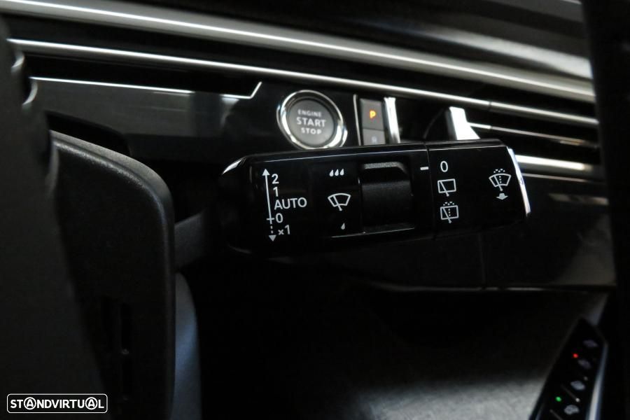 Peugeot 5008 1.2 Hybrid Allure e-DCS6 - 16