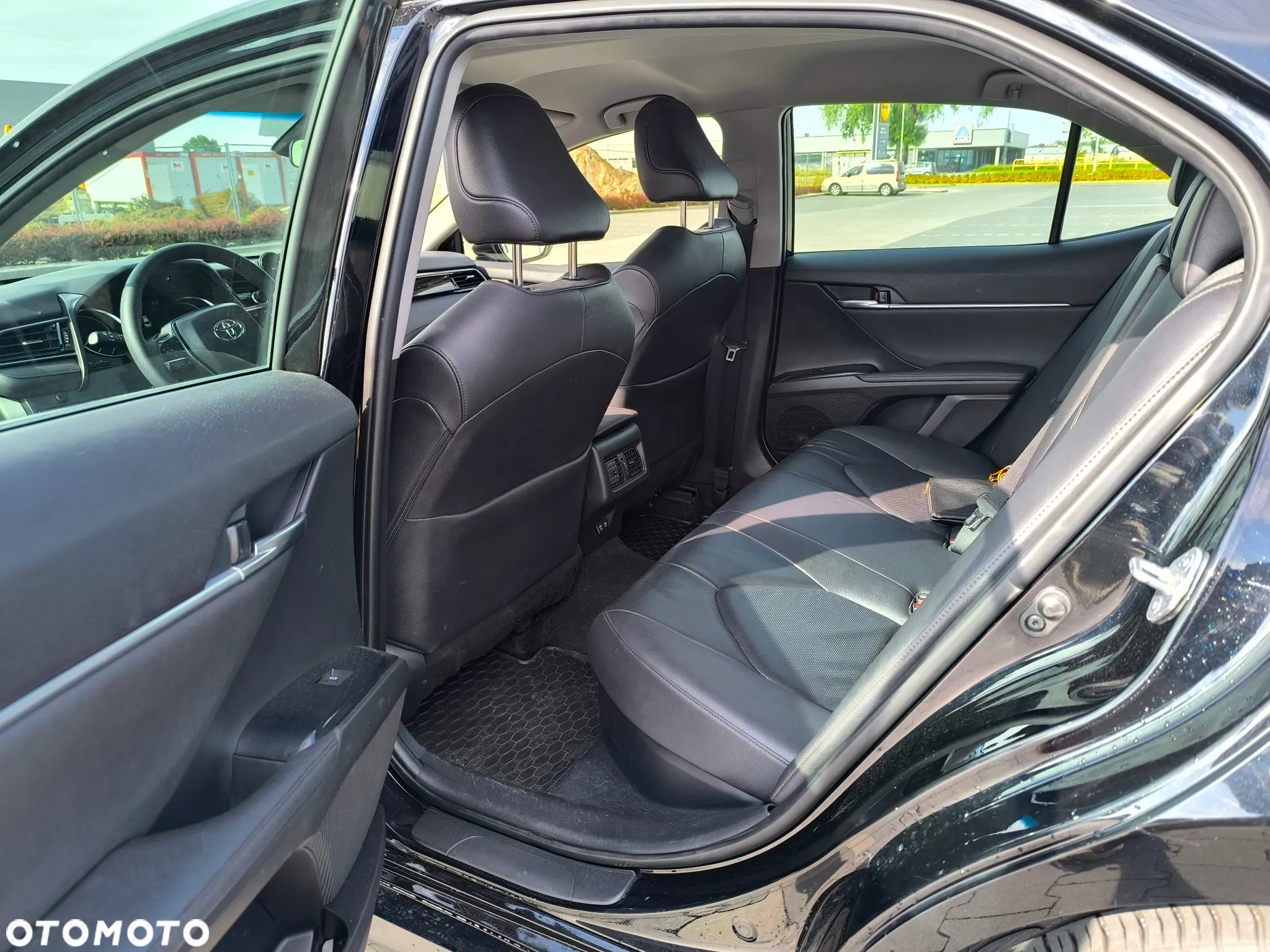 Toyota Camry 2.5 Hybrid Prestige CVT - 8