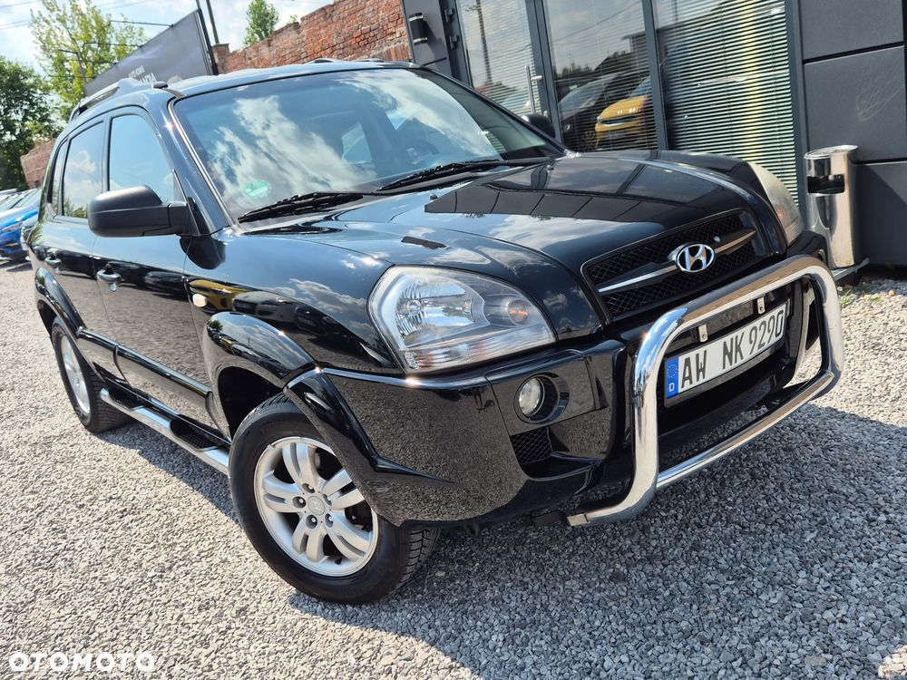 Hyundai Tucson 2.0 2WD GLS Style - 17