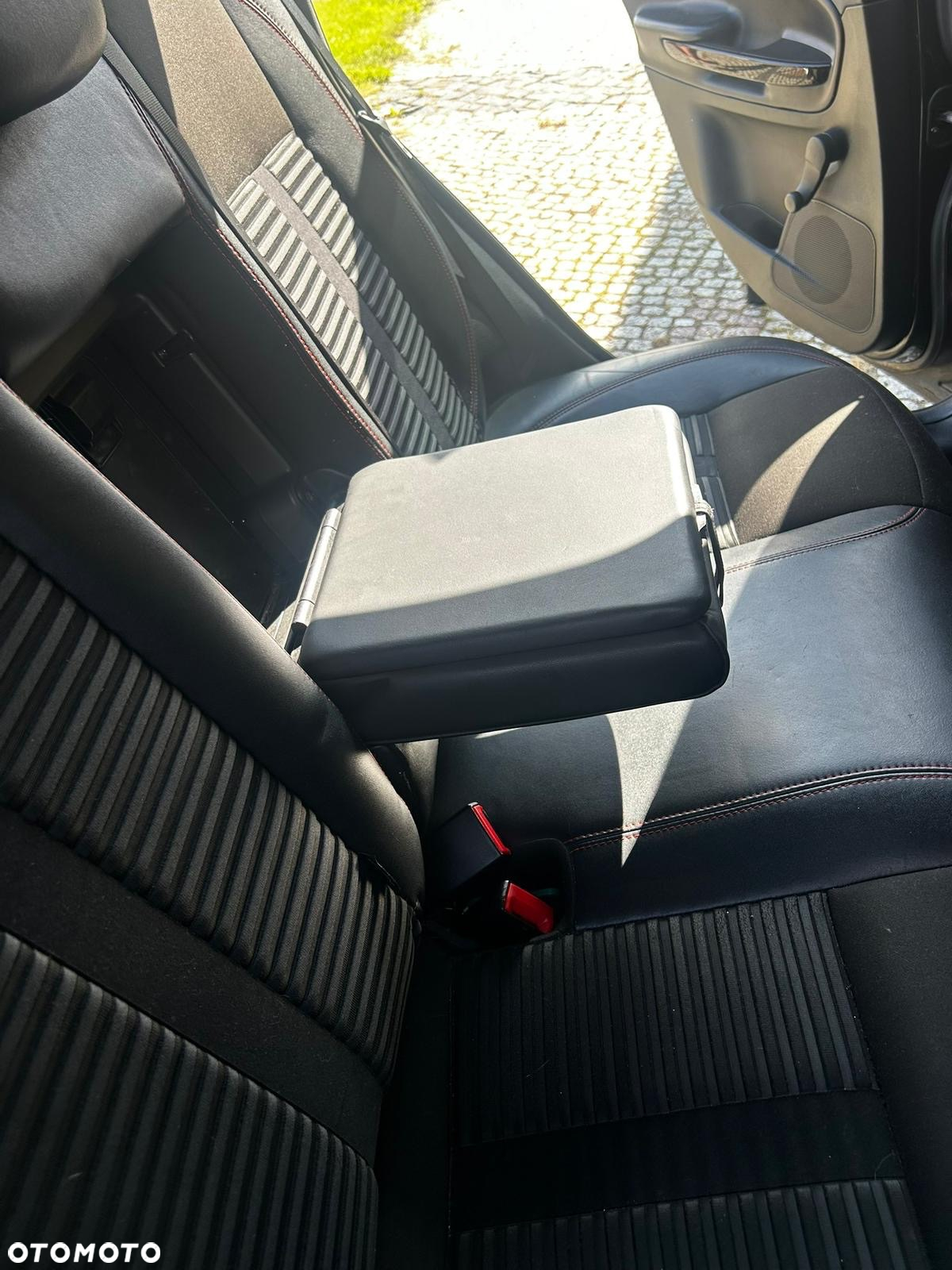 Alfa Romeo Giulietta 1.4 TB MultiAir Distinctive - 6