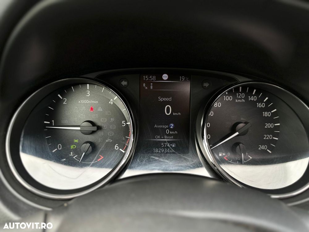 Nissan X-Trail 1.7 dCi ALL-MODE 4x4i Tekna - 30