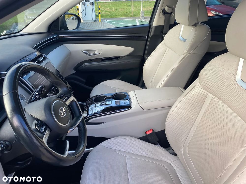 Hyundai Tucson 1.6 T-GDi 48V Platinum 4WD DCT - 29