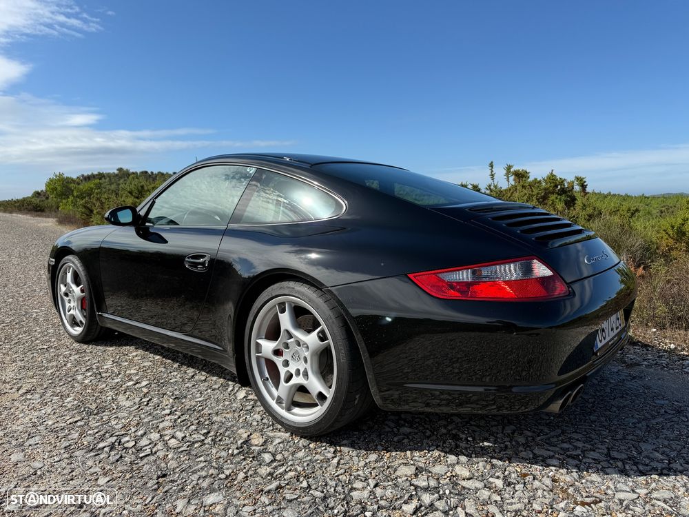 Porsche 911 (997) Carrera S - 4