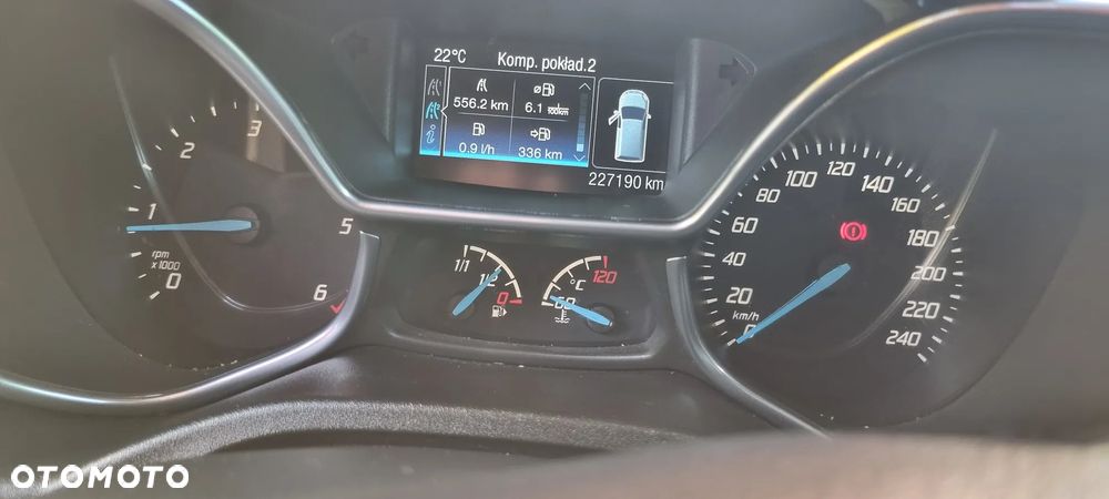 Ford TRANSIT CONNECT - 8