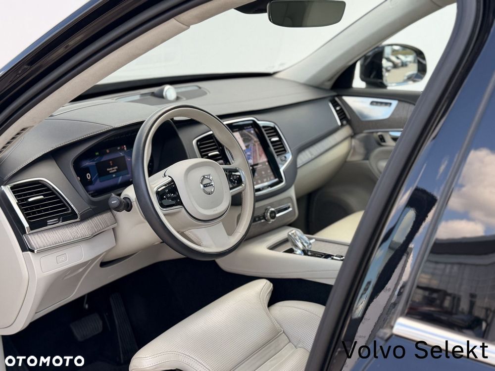 Volvo XC 90 - 11
