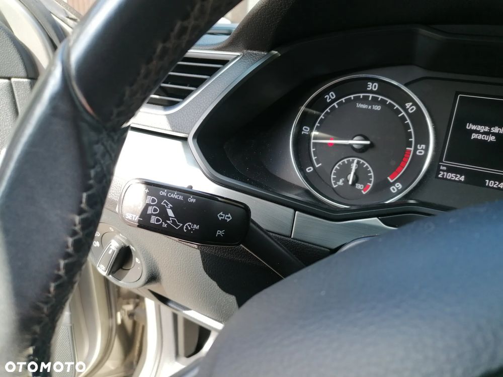 Skoda Superb 2.0 TDI Ambition - 12