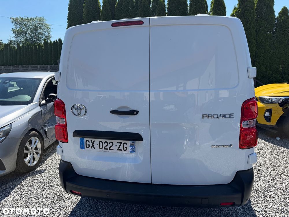 Toyota Proace - 10