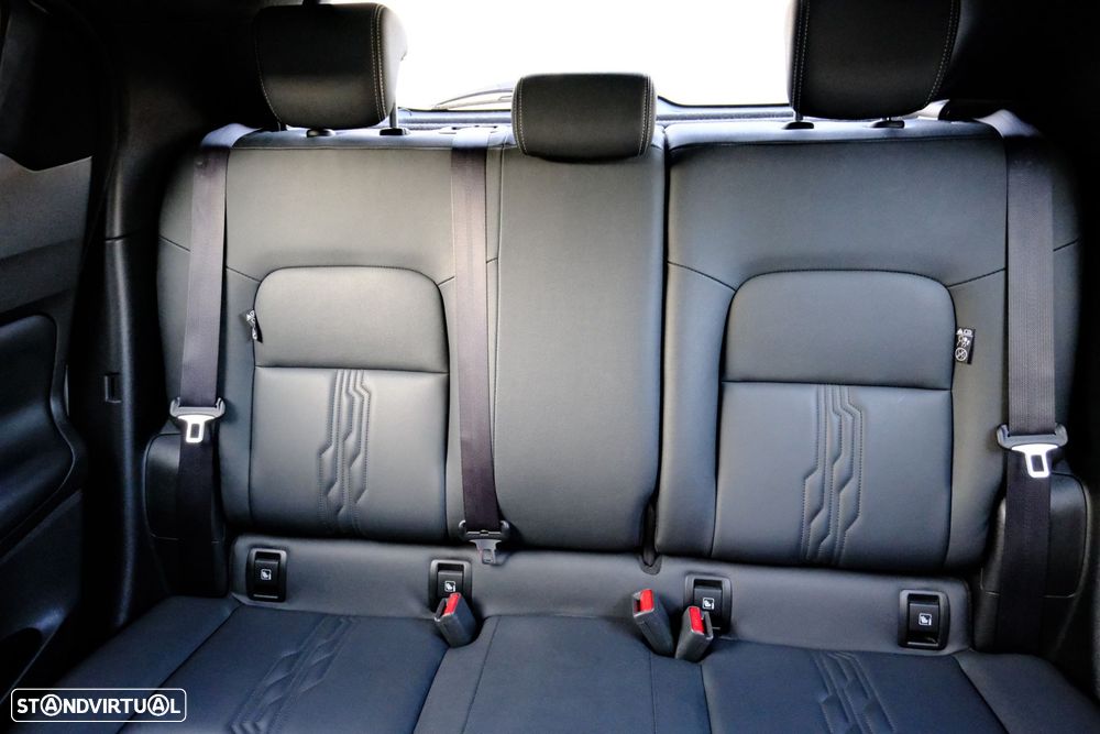 Nissan Juke 1.0 DIG-T N-Connecta Two Tone DCT - 9