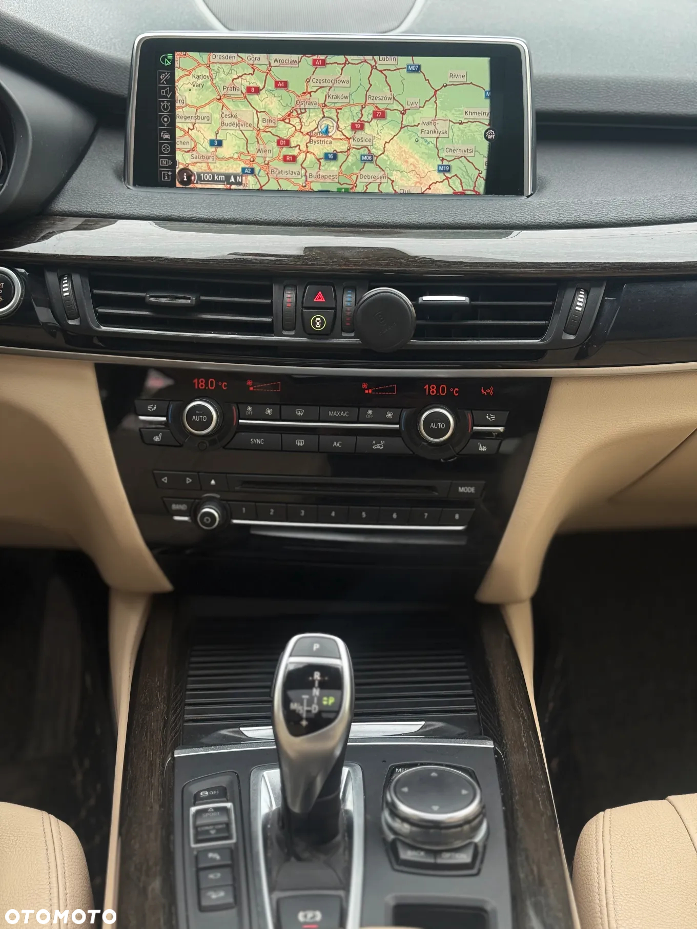 BMW X5 xDrive35i - 18