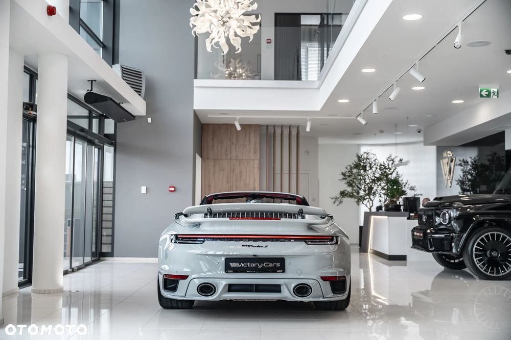 Porsche 911 Turbo S - 17