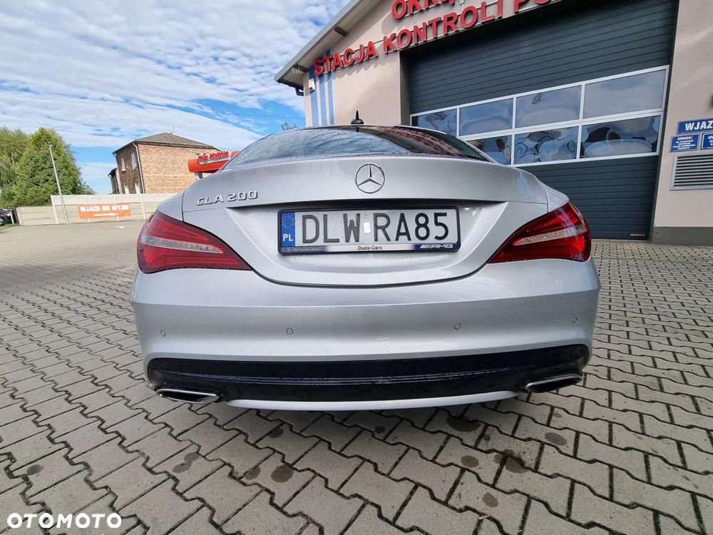 Mercedes-Benz CLA 200 AMG Line - 18