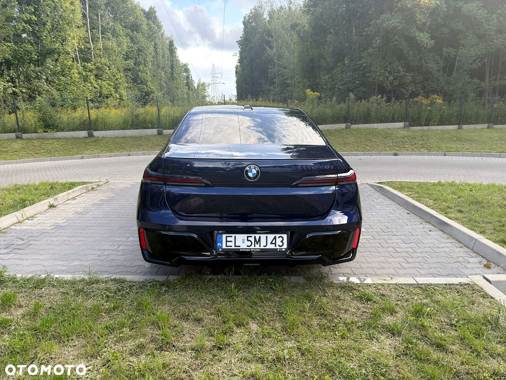 BMW Seria 7 740d xDrive mHEV M Sport sport - 9