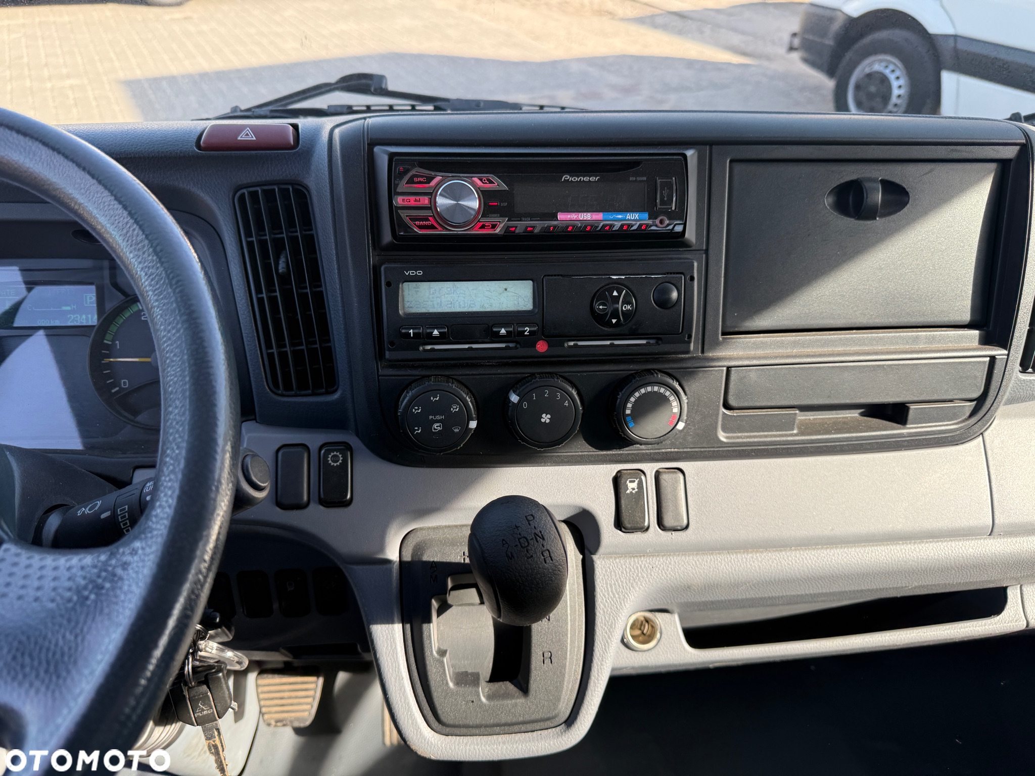 Mitsubishi Fuso Cantar Wywrotka 3 stronna 7C15 - 16
