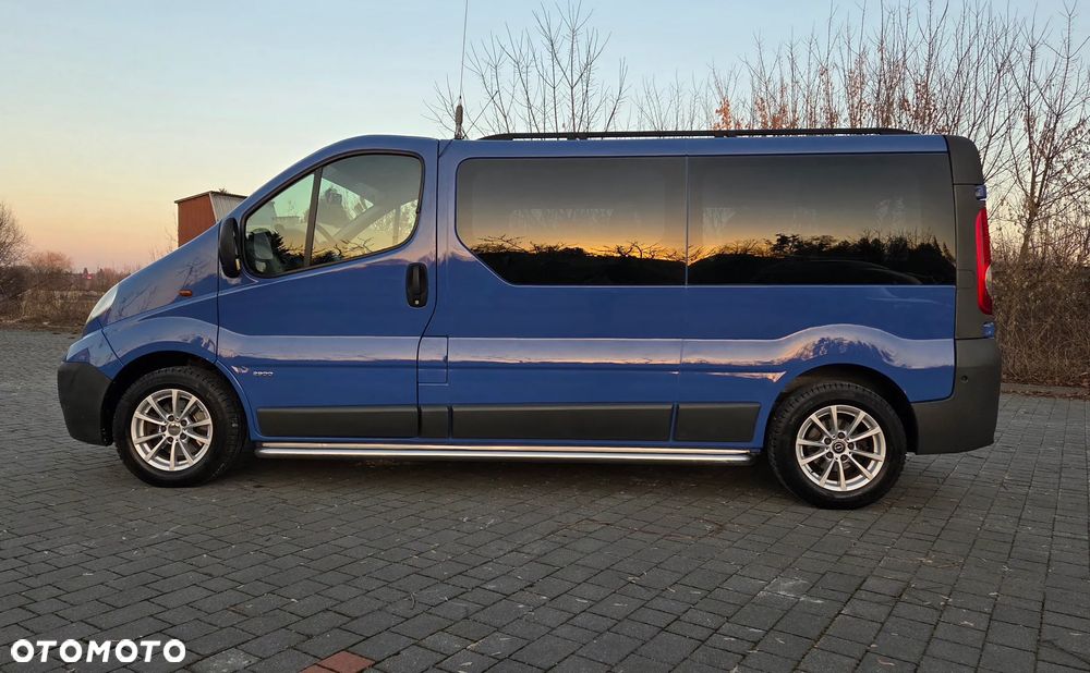 Opel Vivaro L2H1 2.9t - 10