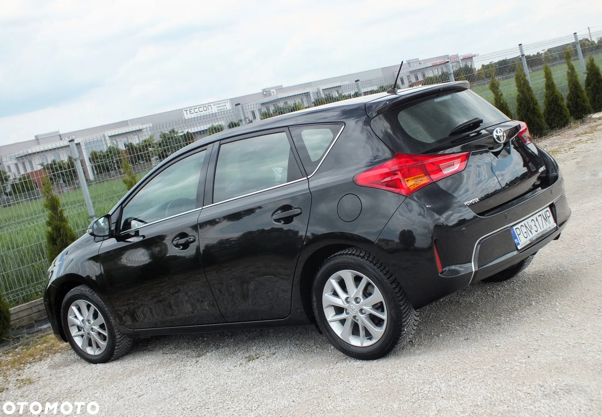 Toyota Auris 1.6 Premium - 3